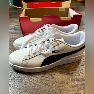 Men’s pumas size 12 NWT